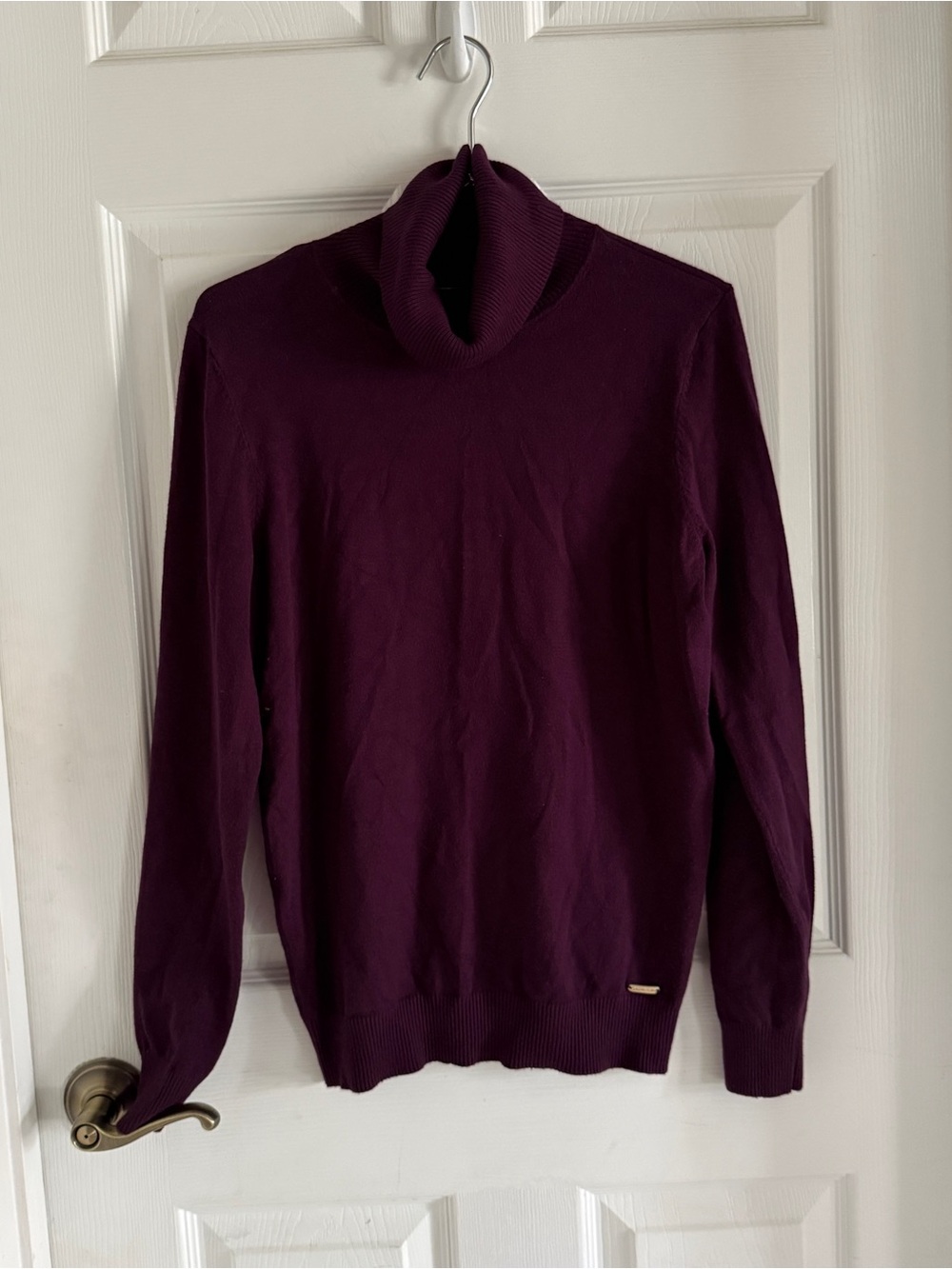 CK Plum Turtle Neck - Picture 5 of 9